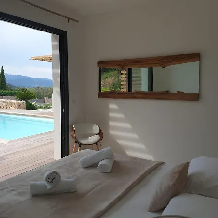 Maria 12 Pers Piscine Chauffee 5 Min En Voiture Villa Sainte-Lucie de Porto-Vecchio