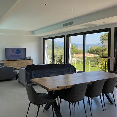 Maria 12 Pers Piscine Chauffee 5 Min En Voiture فيلة *