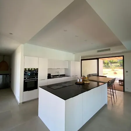 فيلة Maria 12 Pers Piscine Chauffee 5 Min En Voiture *