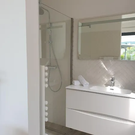 Maria 12 Pers Piscine Chauffee 5 Min En Voiture 圣塔露西港口