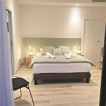 Maria 12 Pers Piscine Chauffee 5 Min En Voiture 圣塔露西港口