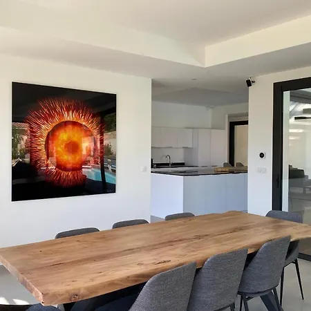 Maria 12 Pers Piscine Chauffee 5 Min En Voiture ヴィラ