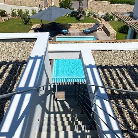 Maria 12 Pers Piscine Chauffee 5 Min En Voiture ヴィラ