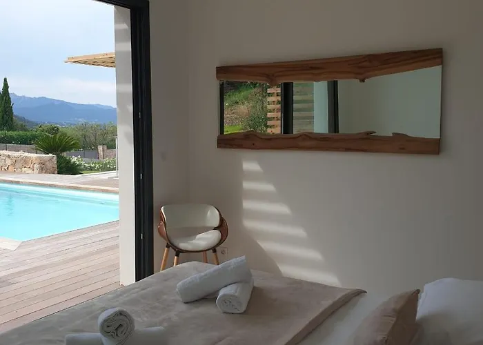 Maria 12 Pers Piscine Chauffee 5 Min En Voiture Villa Sainte-Lucie de Porto-Vecchio
