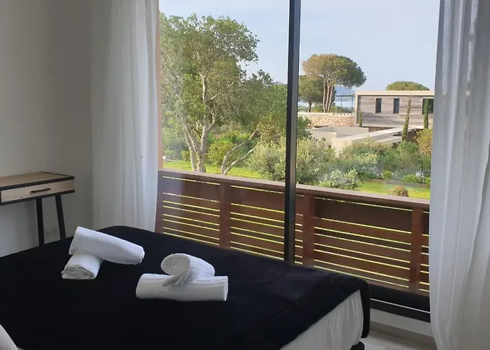 Maria 12 Pers Piscine Chauffee 5 Min En Voiture سانت لوسي دي بورتو فيشيو